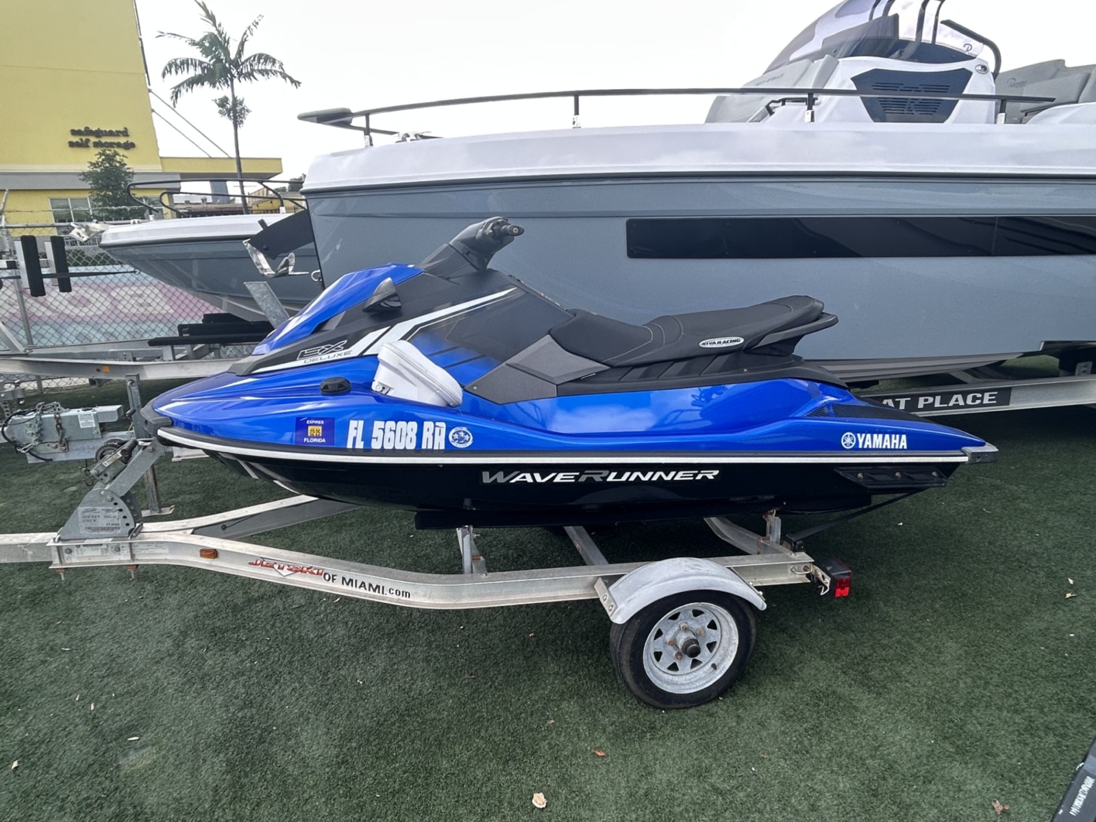 2018 Yamaha EX Deluxe Wave Runner - Miami Boat Place